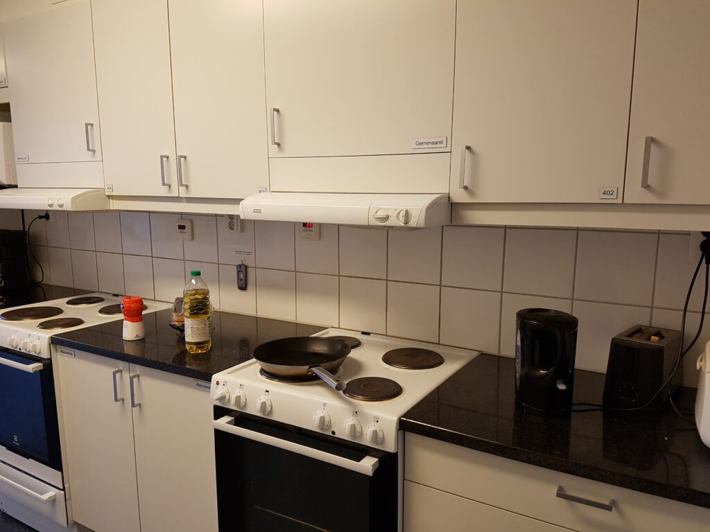 Massive shared kitchen for 14 people in a Gothenburg student dormitory